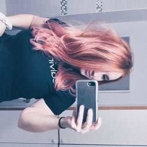 Meet your Posher, Faith